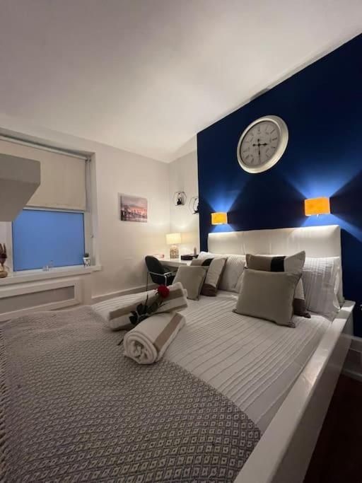 Modern Studio In Barbican Ec1 - Blue - F4 Londra Esterno foto
